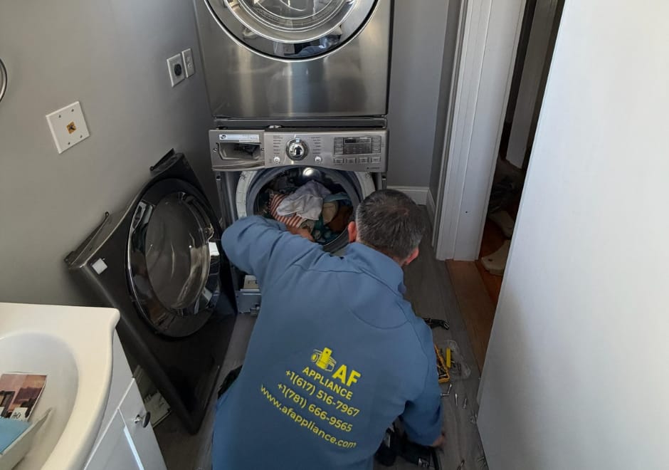 Front-Load Washer Leaking? LG Door Seal Problems Explained